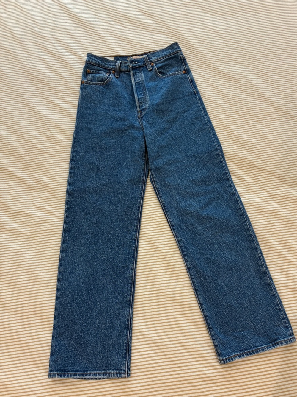Levi's Women's High Rise Straight Leg Ribcage Jeans in Dark Blue Denim